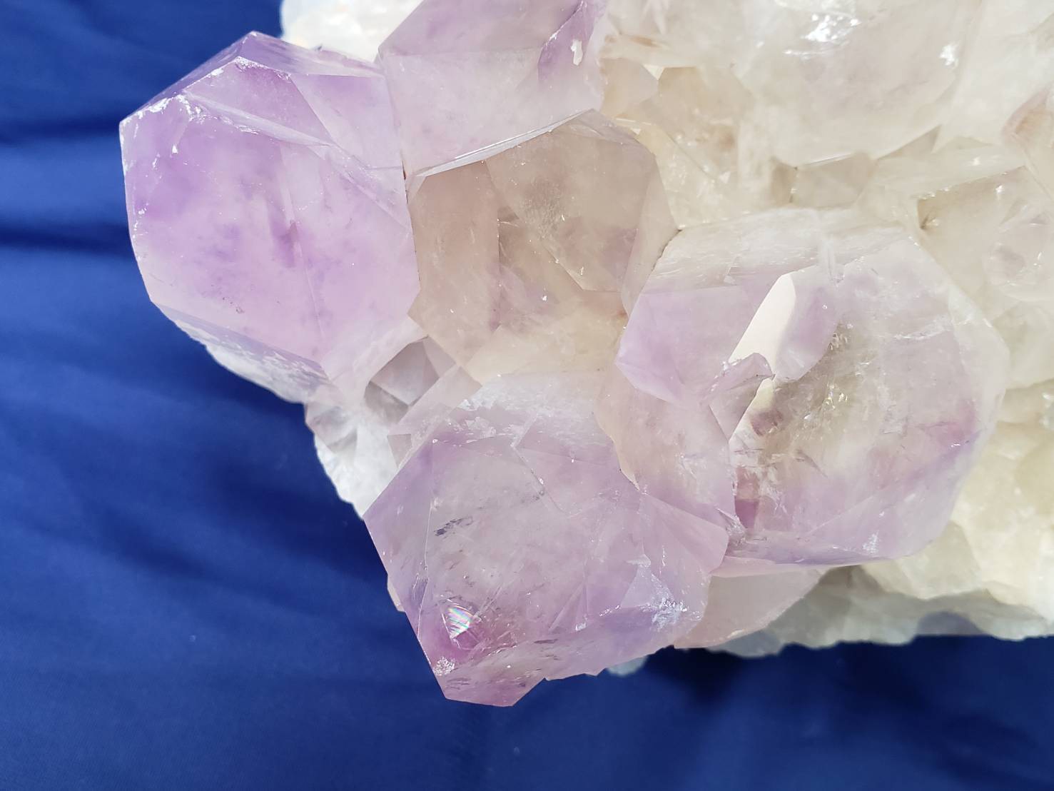 【神聖な愛】アメジスト ビッグクラスター 【RA】