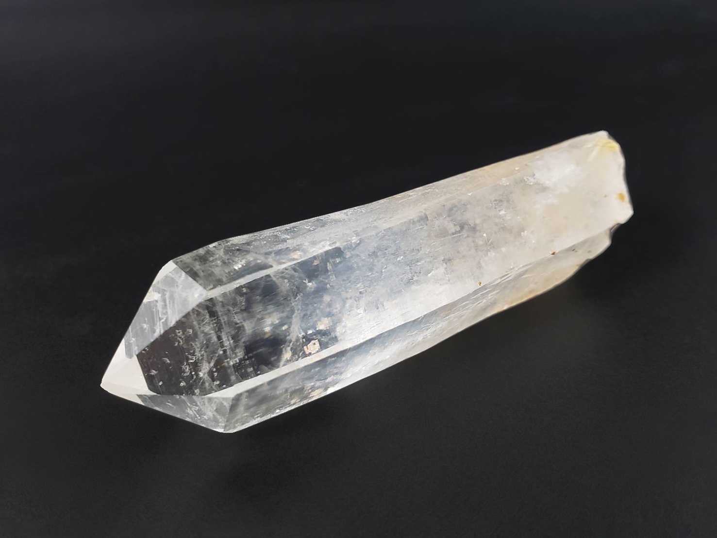 【天使が導く天上界への秘密の通路】パスウェイクォーツ(ゴールデンヒーラー) ポイント