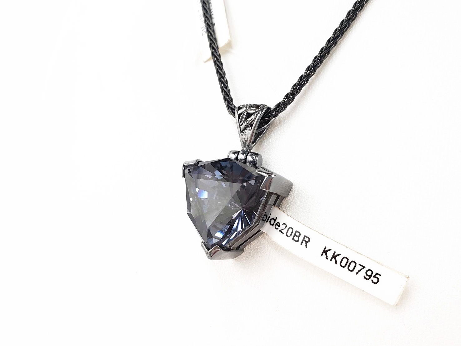 【あらゆるレベルのヒーリング】ムーンライト・ミスティッククォーツ｜ケイトキング 1686