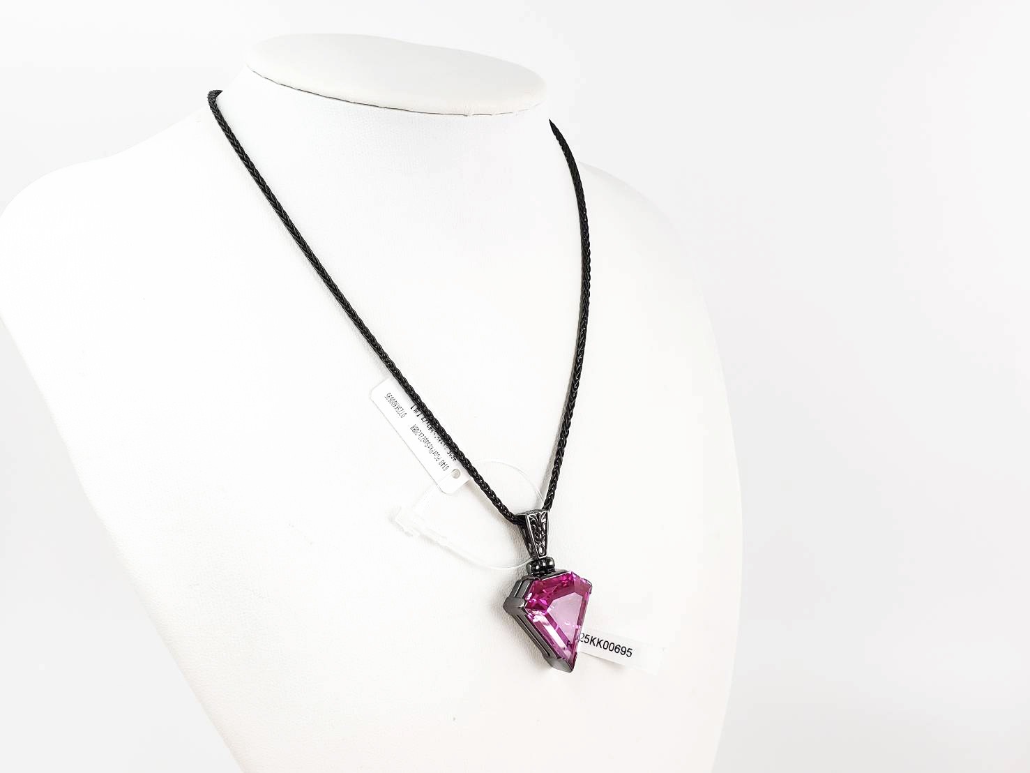 【無条件の愛】シャスタピンクサファイア｜ケイトキング 6140