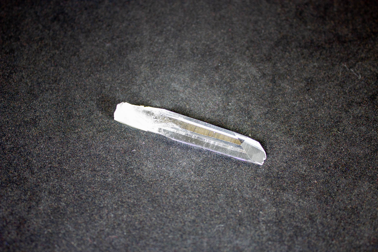 【無限を超えた別次元の石】ディバインクォーツ