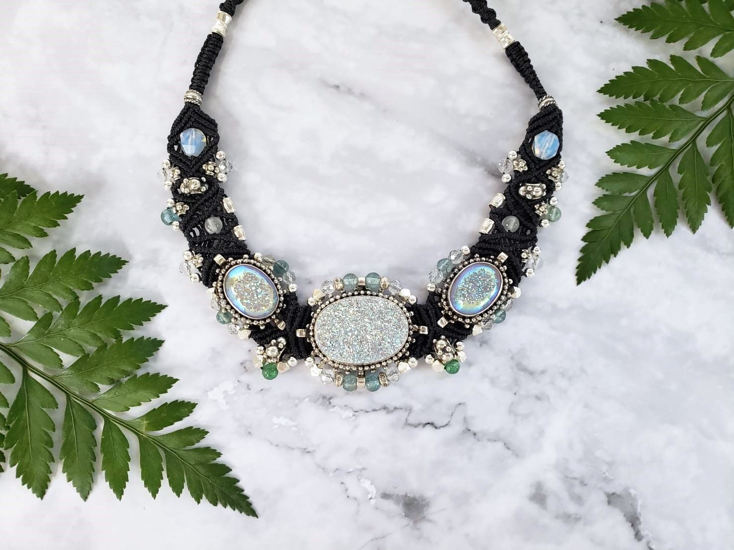 【繋がる】イーシャ(ドゥルジー)