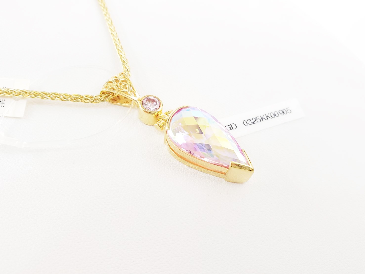 【輝く愛の石】【純粋な愛の魂】エンジェルオーラ・ピンクサファイア｜ケイトキング 5649