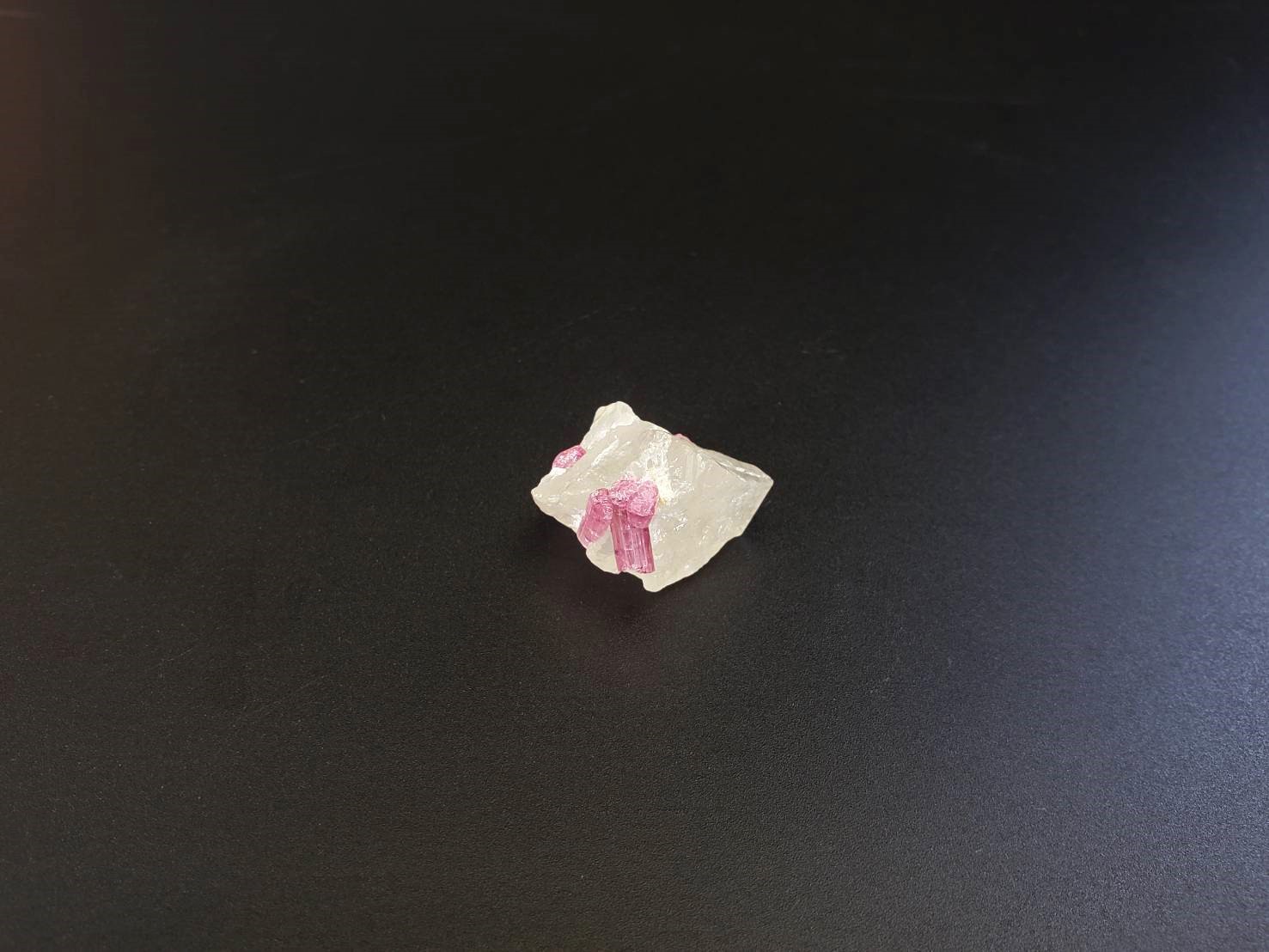 【愛を引き寄せる】ピンクトルマリン