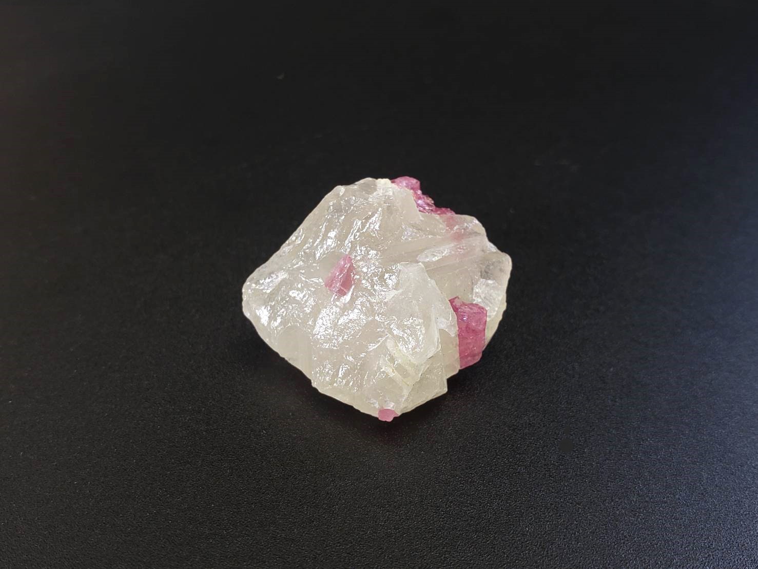 【愛を引き寄せる】ピンクトルマリン