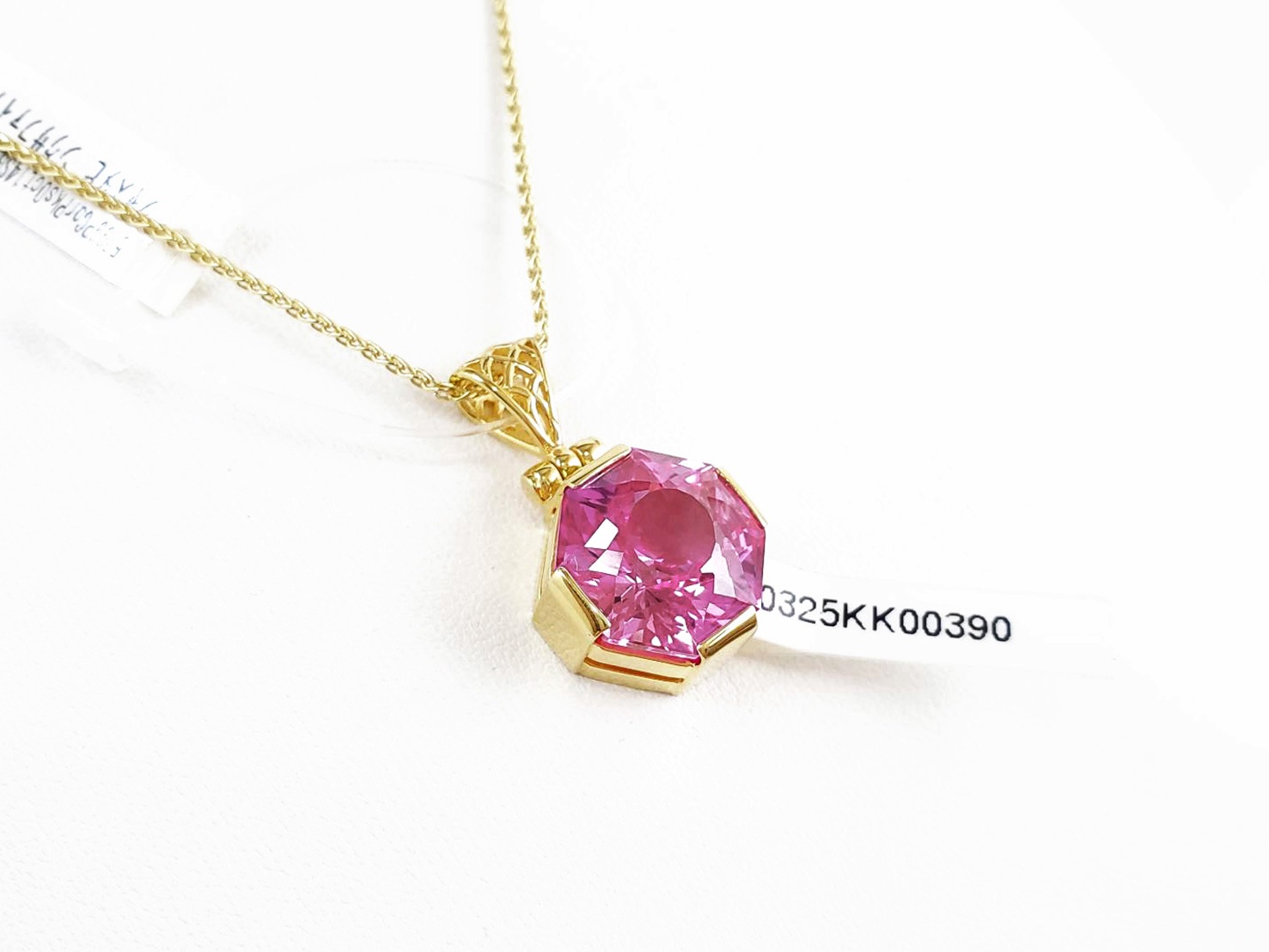 無条件の愛】シャスタピンクサファイア｜ケイトキング 5799