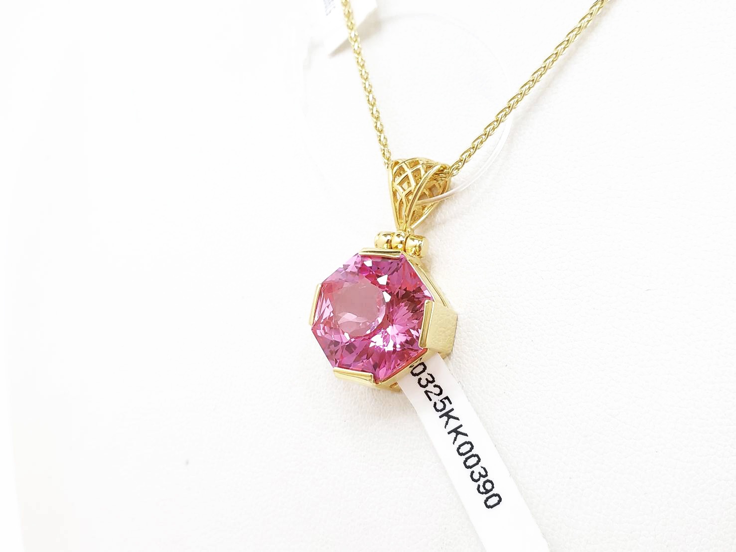 無条件の愛】シャスタピンクサファイア｜ケイトキング 5799