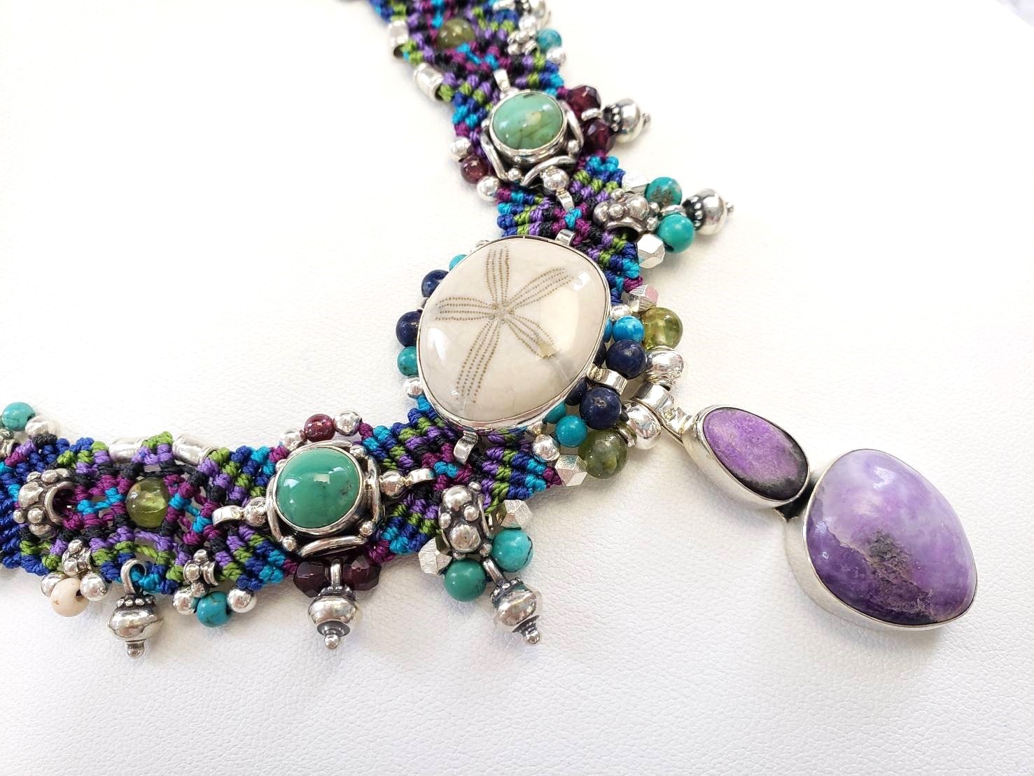 【封印が解かれる】イーシャ(ウニの化石・チャロアイト・ターコイズ)