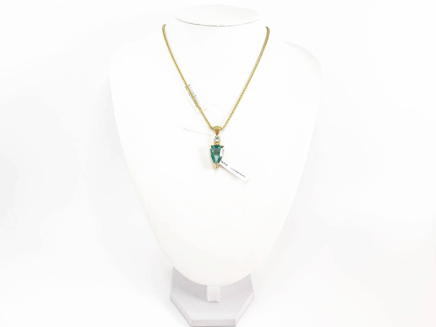 【コミュニケーションを助ける】【自信と行動力】パライバエフェクトスピネル｜ケイトキング 5582