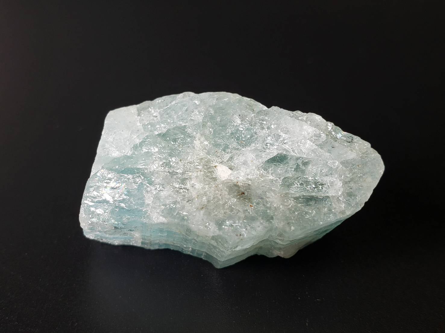 【繊細なハートを光に変える】アクアマリン