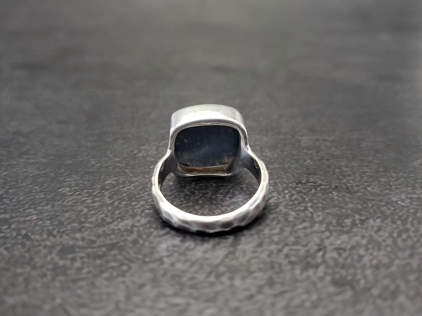 【人間関係の調和】ドゥルジー リング スターボーンジュエリー