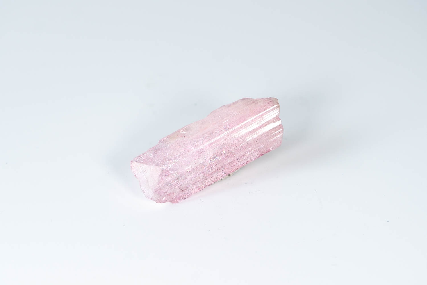 【女性性を満たす】ダンビュライトピンクオーラ