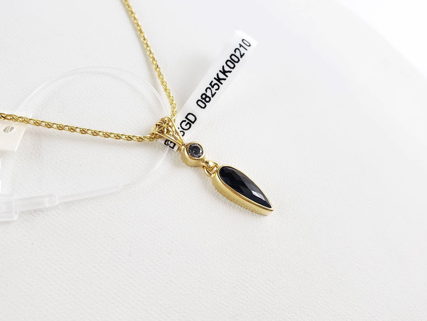 【揺るぎない強さと軽やかさ】【宇宙の叡智とつながる】ブラックスピネル｜ケイトキング 5945