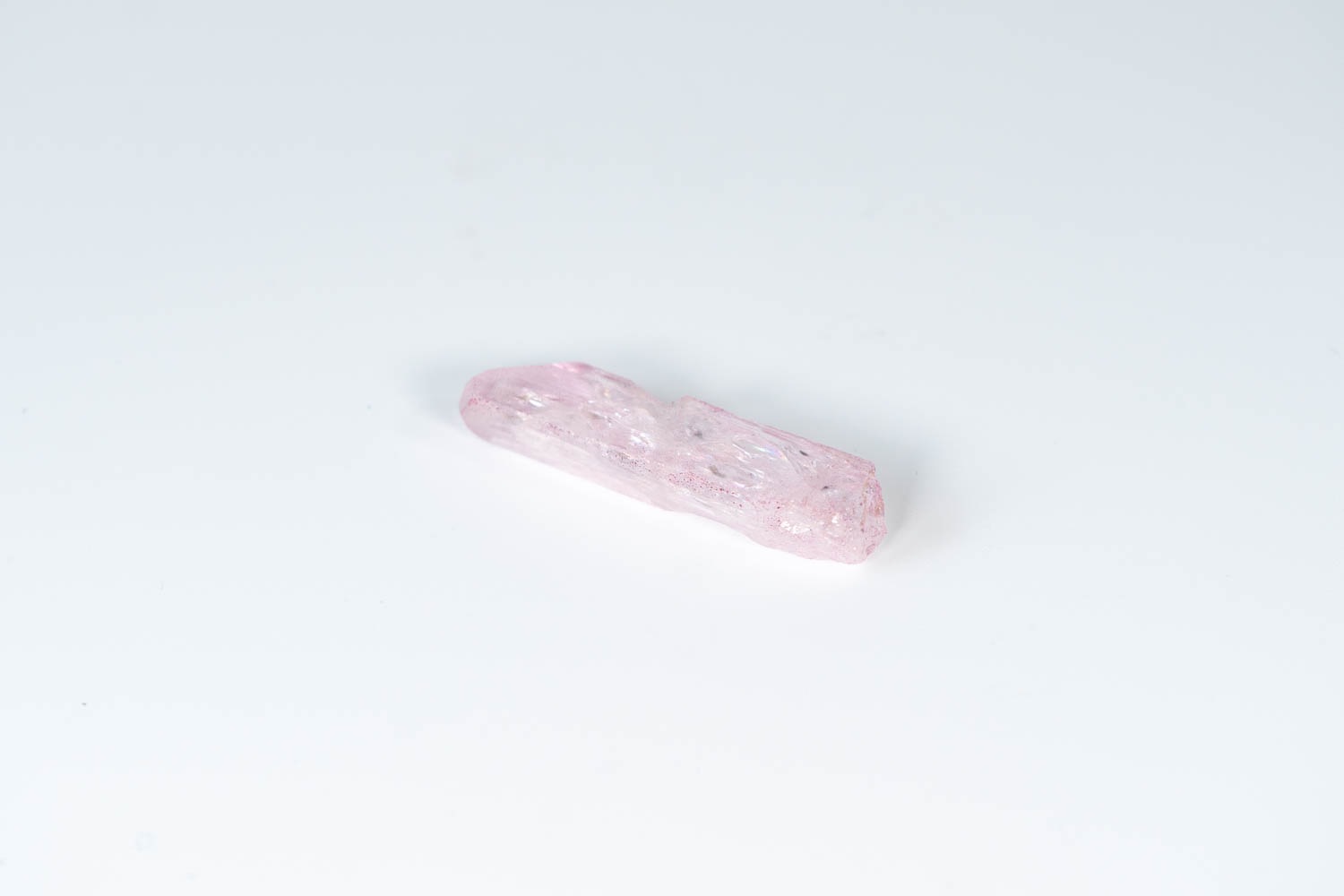 【女性性を満たす】ダンビュライトピンクオーラ