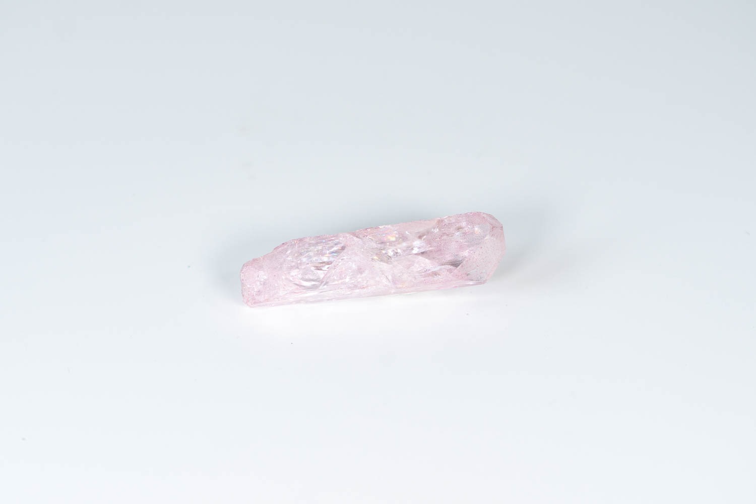 【女性性を満たす】ダンビュライトピンクオーラ