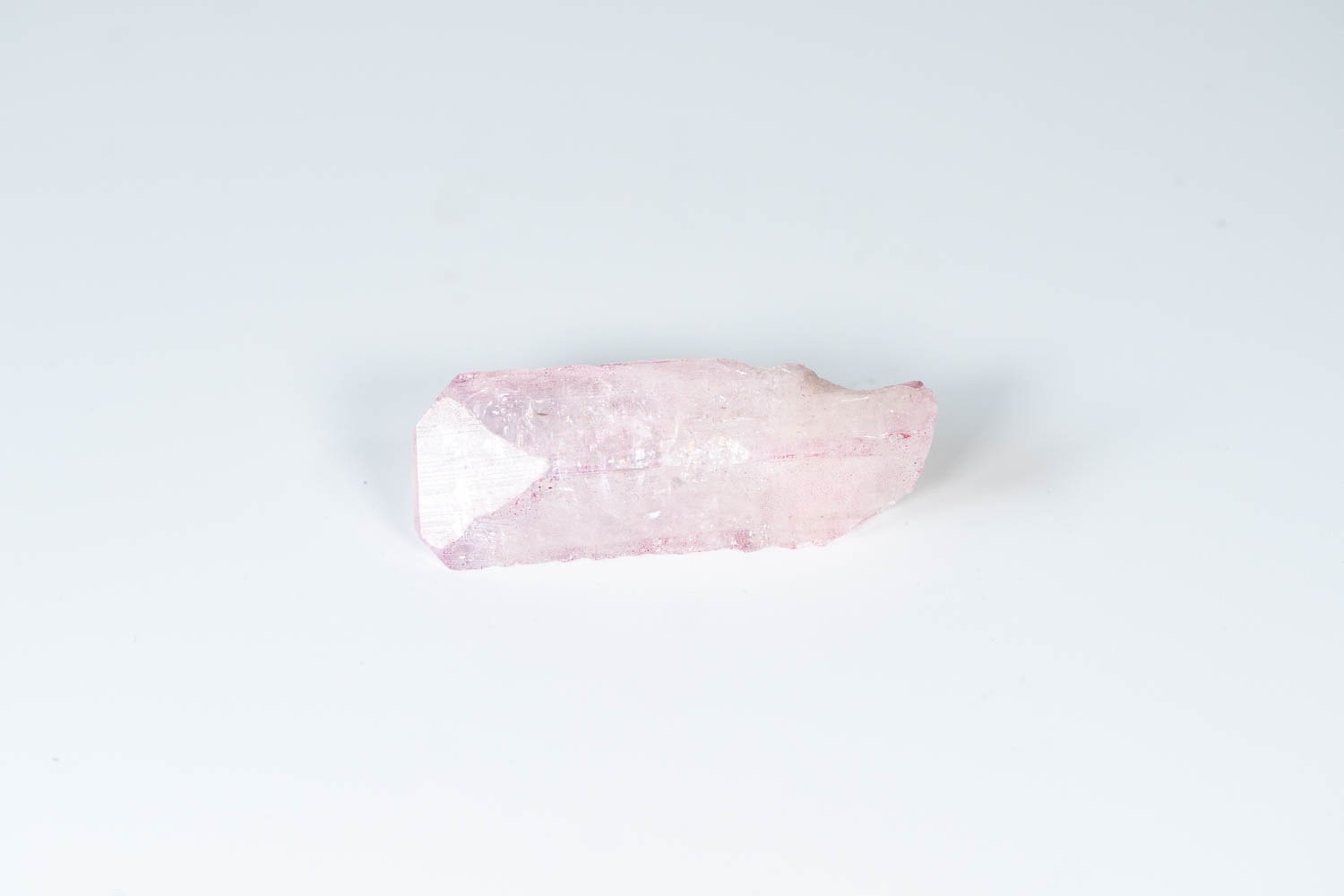 【女性性を満たす】ダンビュライトピンクオーラ