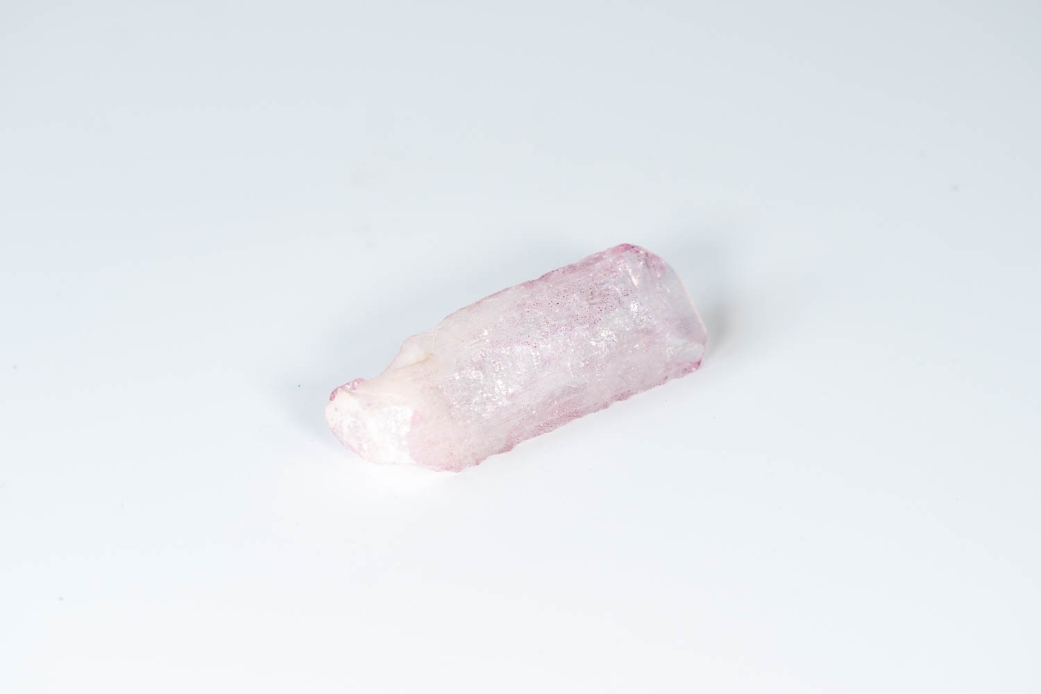 【女性性を満たす】ダンビュライトピンクオーラ