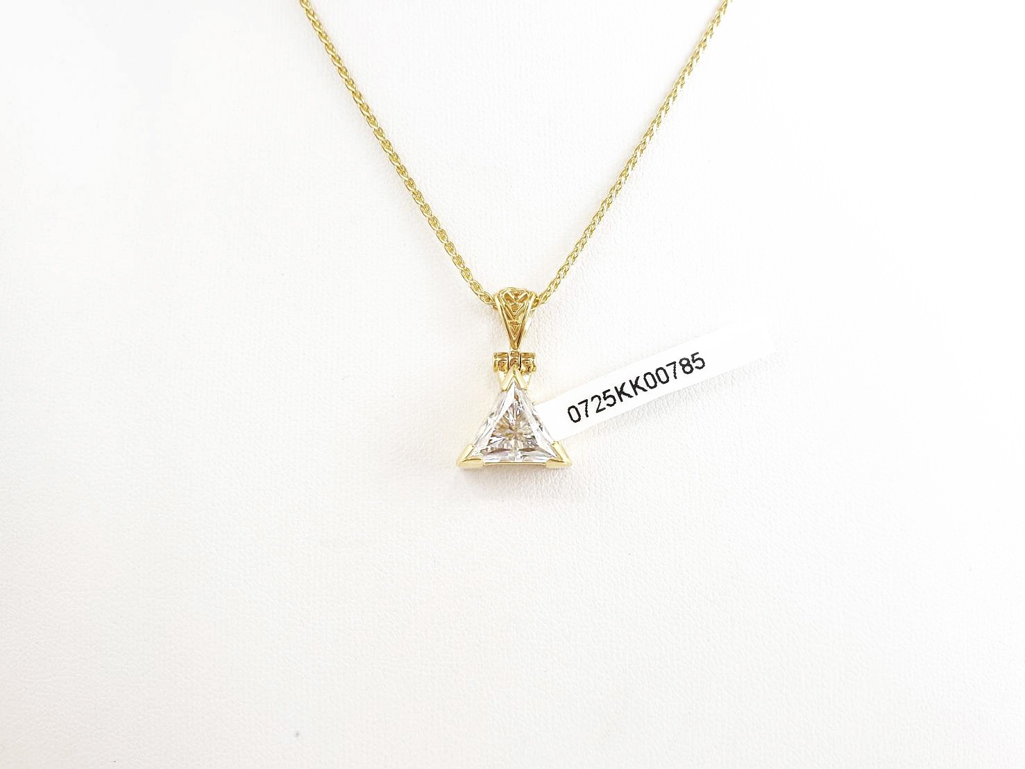 【潜在パワーを発揮させる】ホワイトモアッサナイト｜ケイトキング 6127