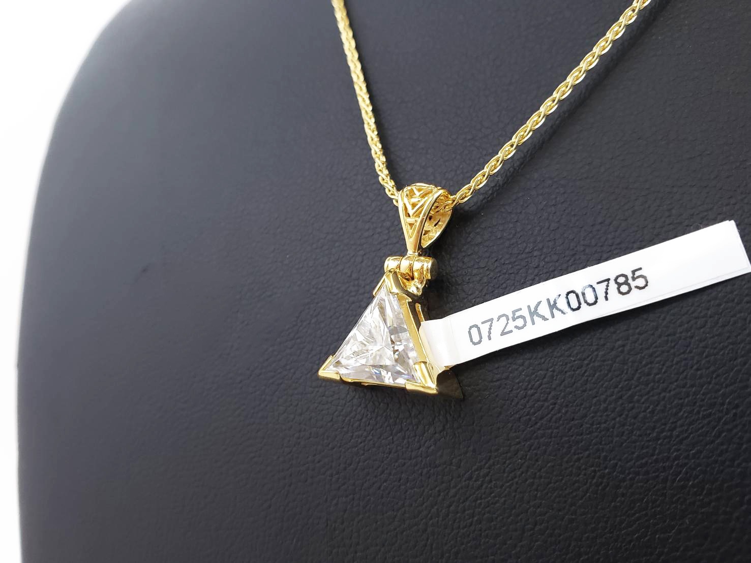 【潜在パワーを発揮させる】ホワイトモアッサナイト｜ケイトキング 6127