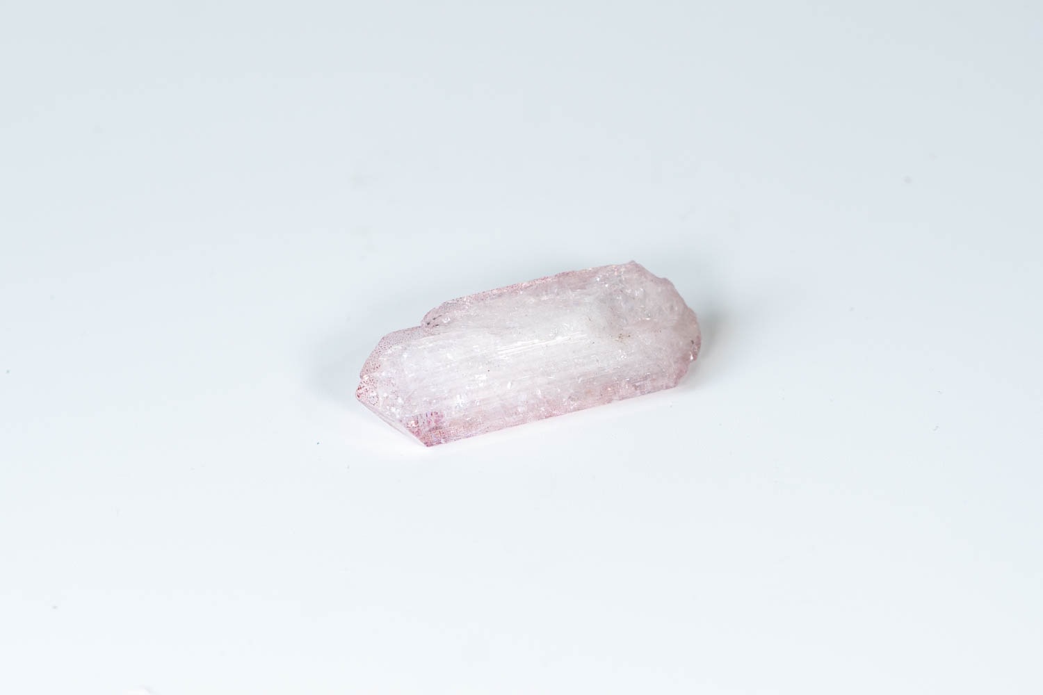 【女性性を満たす】ダンビュライトピンクオーラ