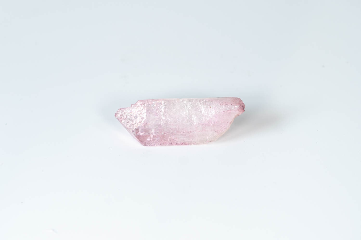 【女性性を満たす】ダンビュライトピンクオーラ