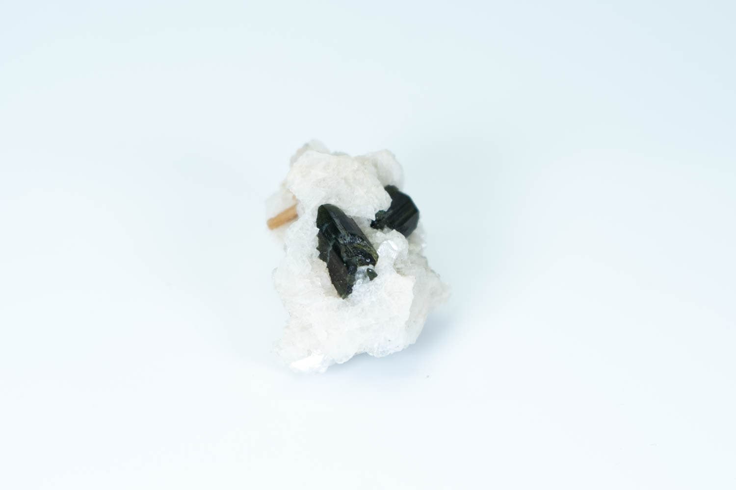 【自己愛・自己信頼を癒す】グリーントルマリン