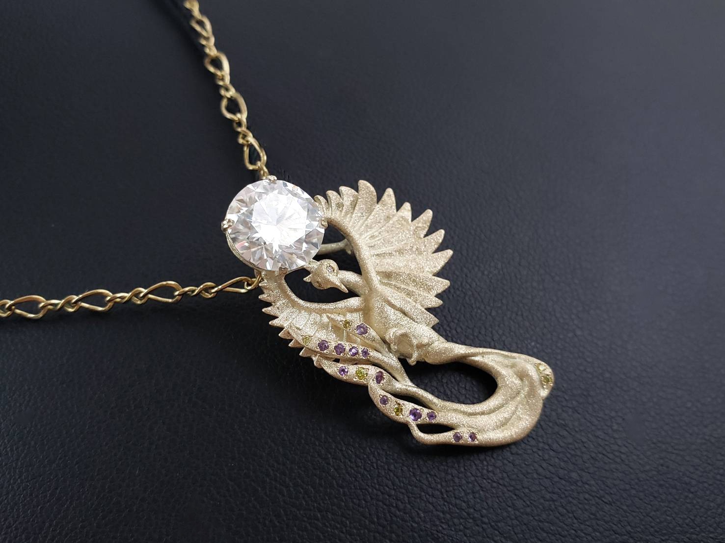 輝く鳳凰(10mm)】モアッサナイト｜アシュタール | 6/20（金）18時～6