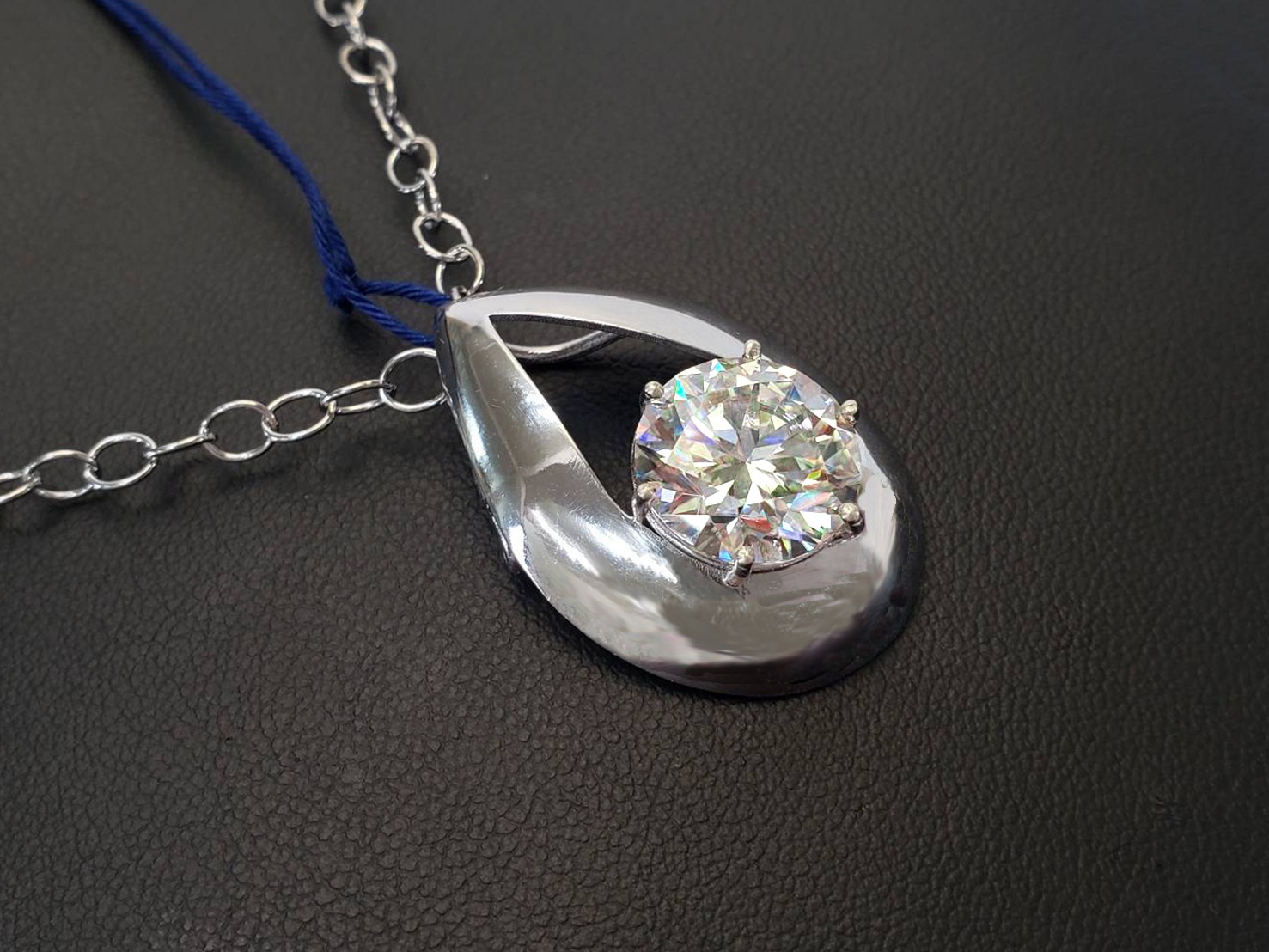 【UFO】モアサナイト｜アシュタール