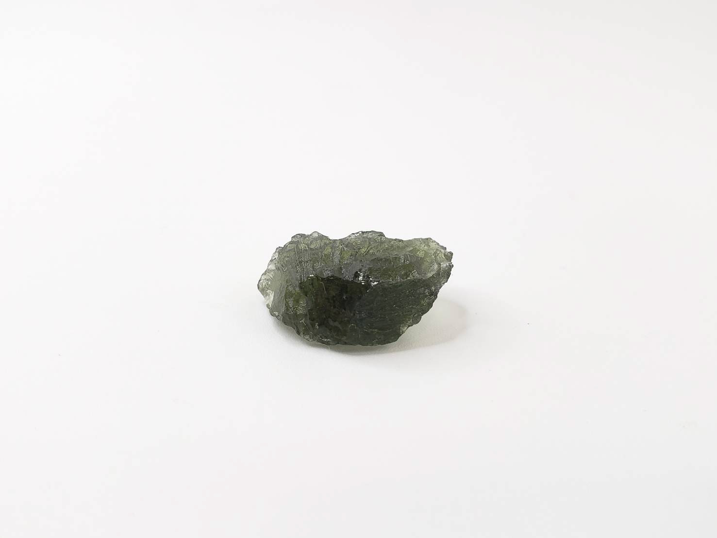 【宇宙の波動】モルダバイト　原石