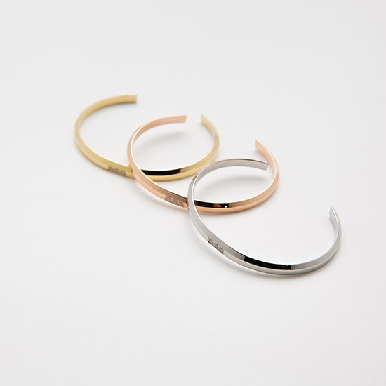 sw dot bangle