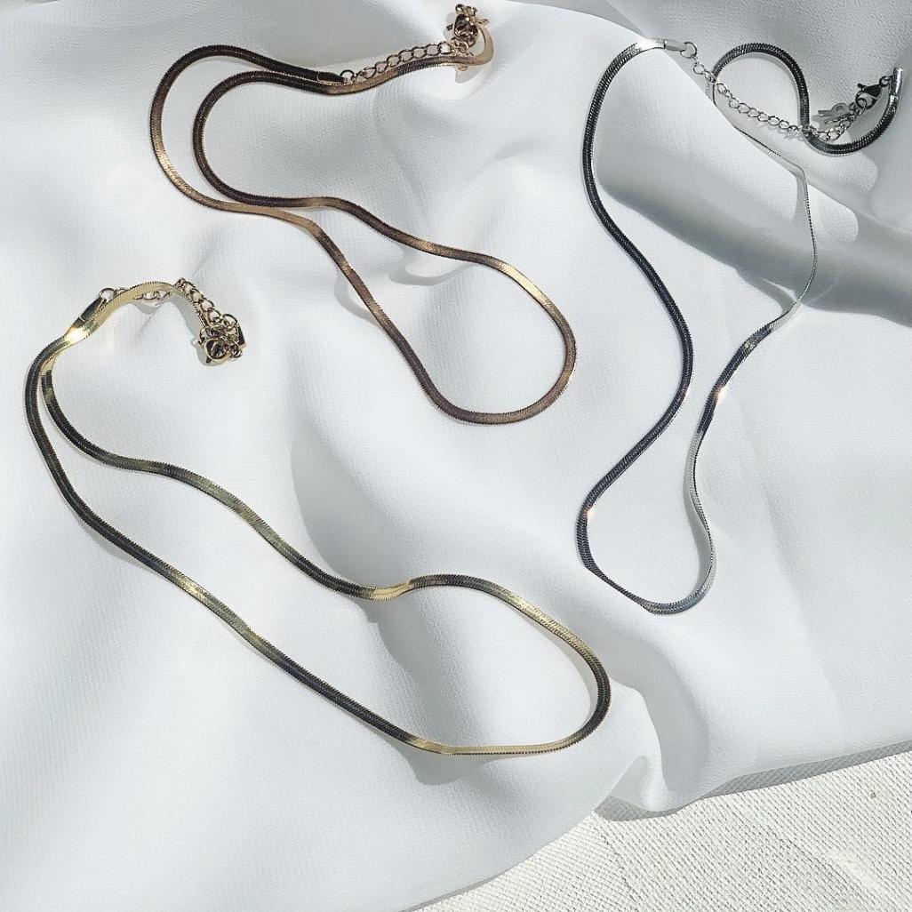 Snake chain necklace