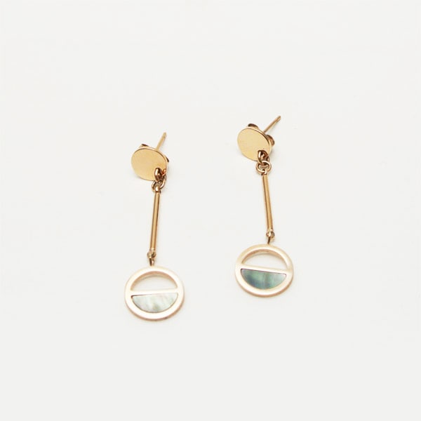 Swing shell pierce / earring