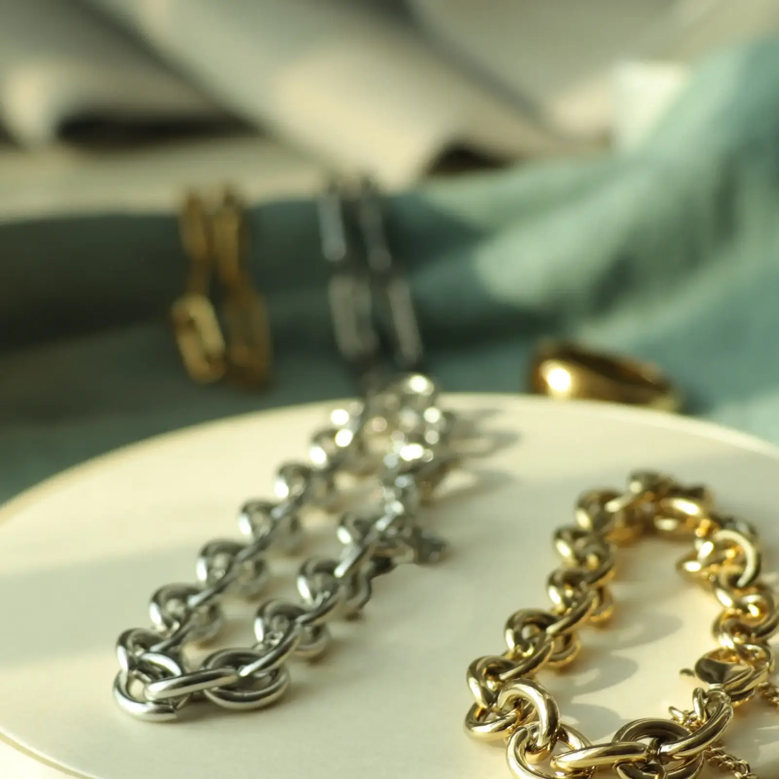 ST chain bracelet