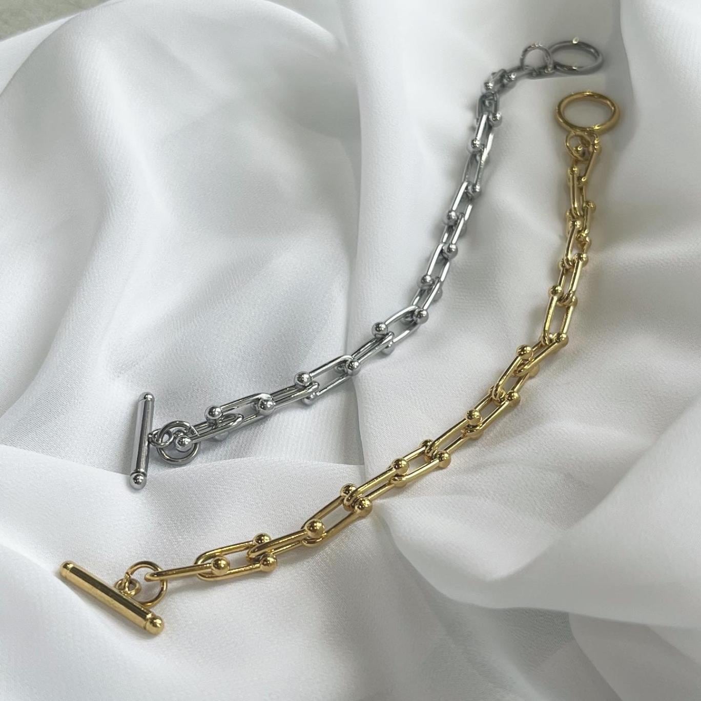 U dot chain bracelet