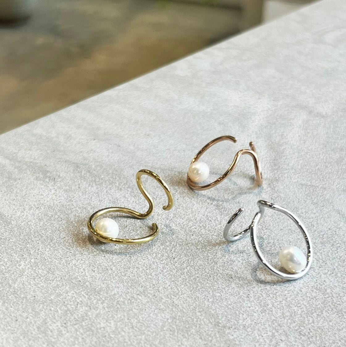 pearl beak earcuff