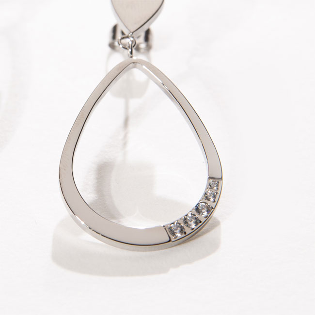 Heart drop pierce