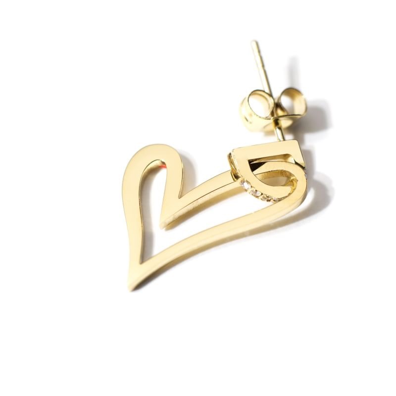 Shape heart pierce