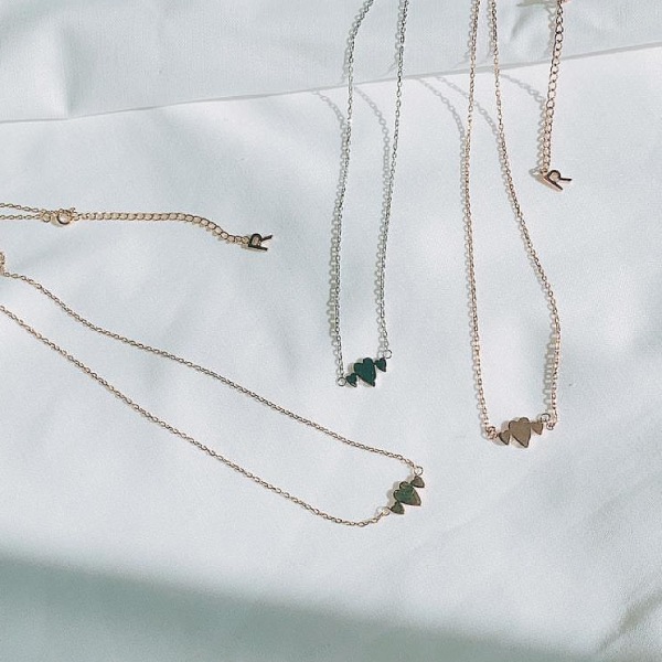 Tiny heart necklace