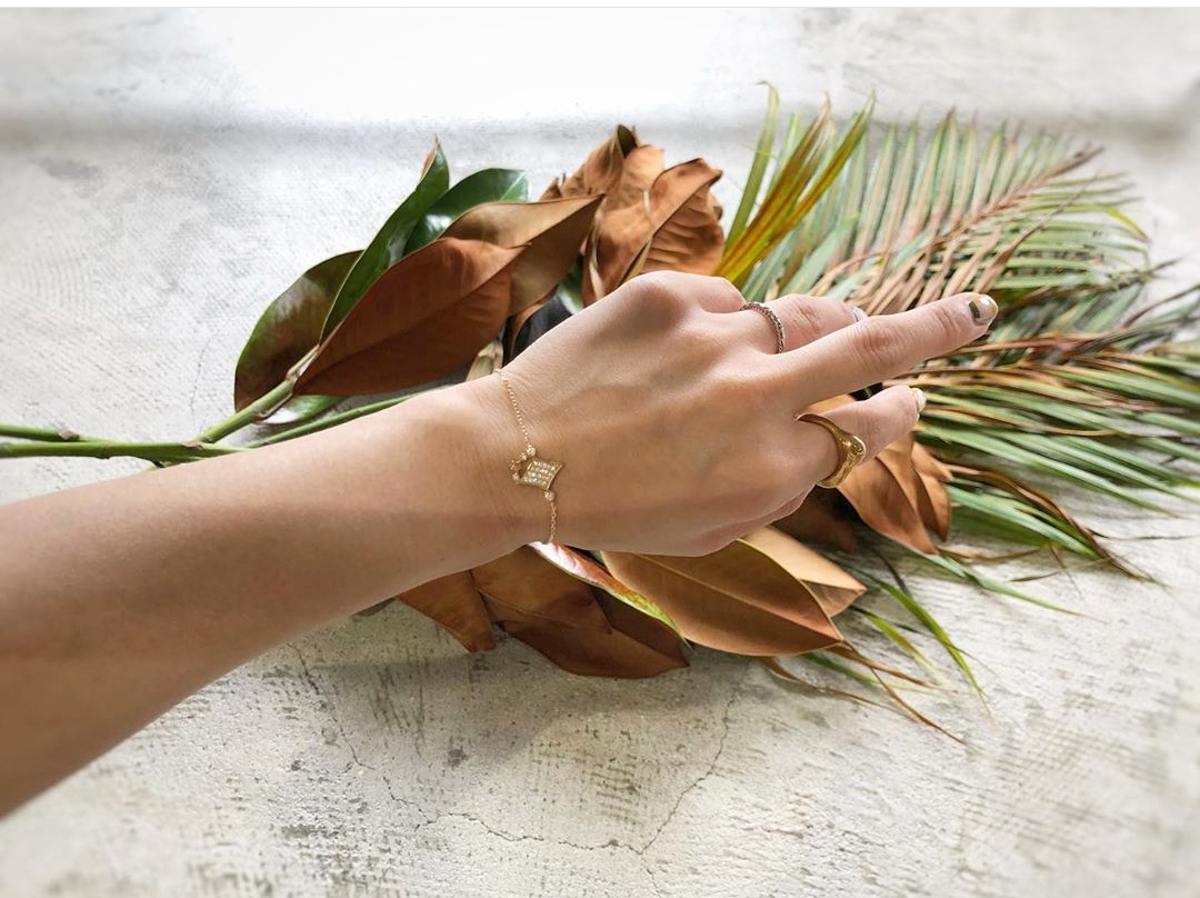 sw shining bracelets
