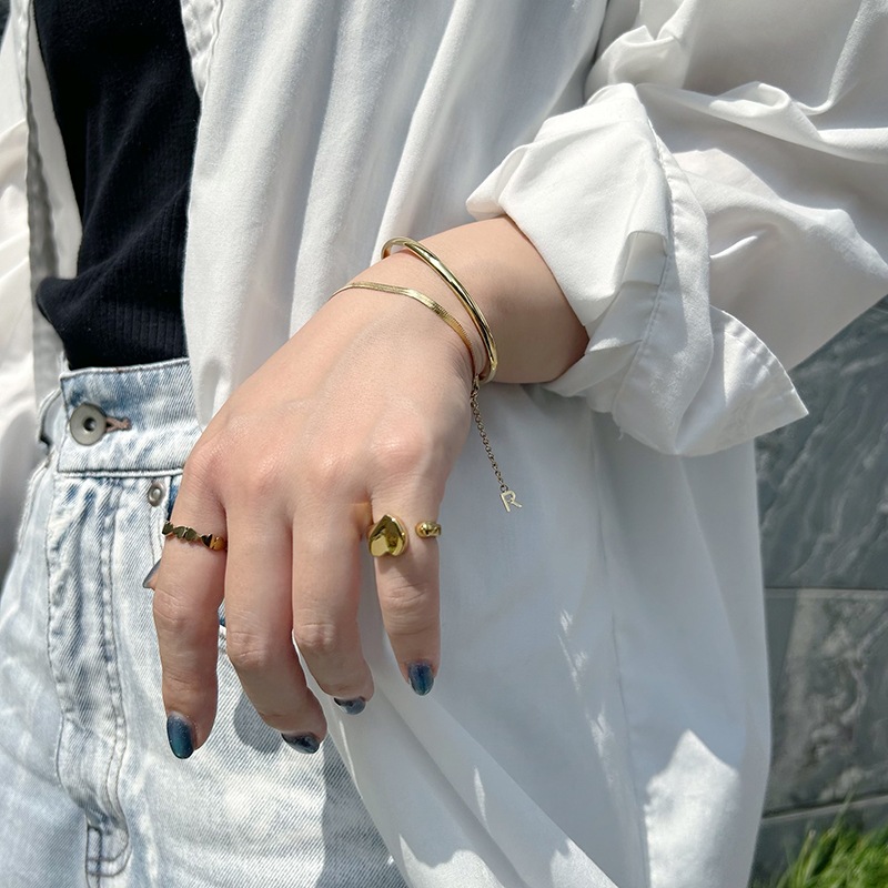 ST Bangle
