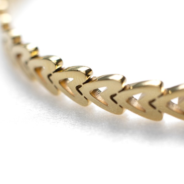 Eternity heart bangle