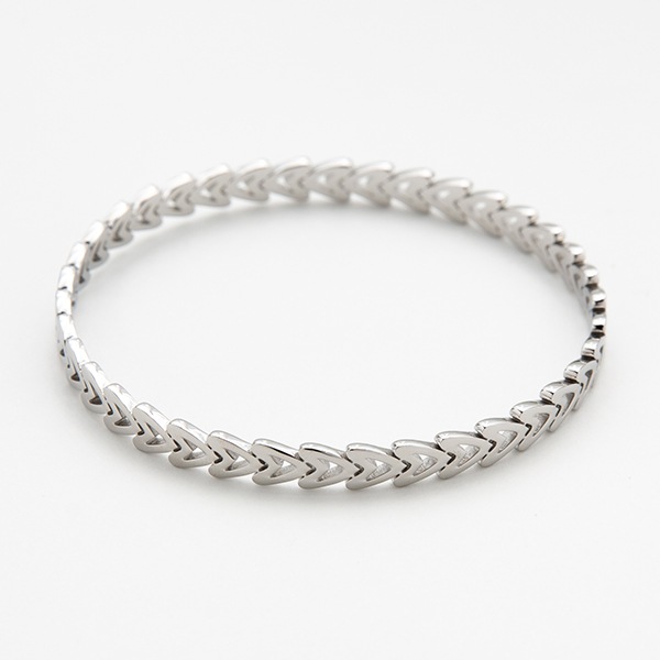 Eternity heart bangle