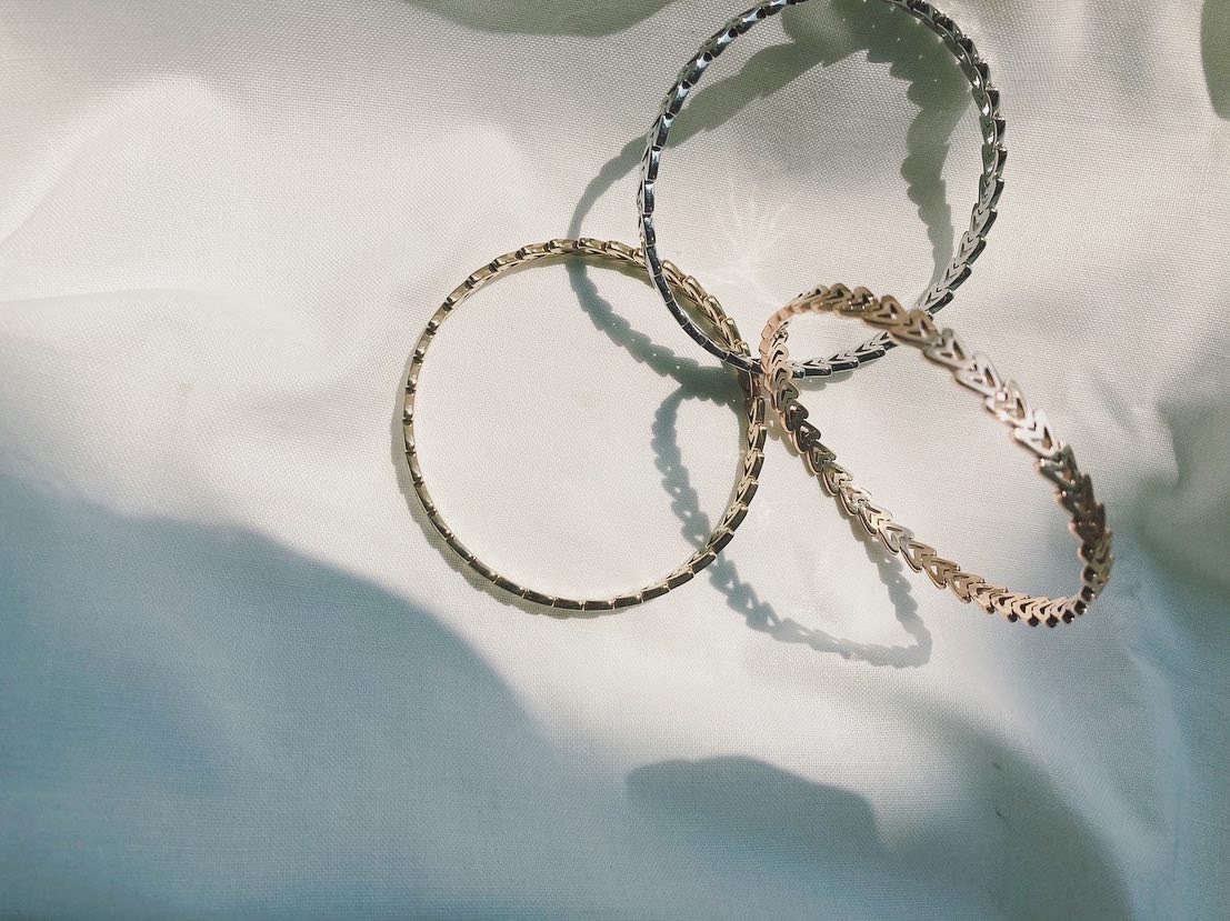 Eternity heart bangle