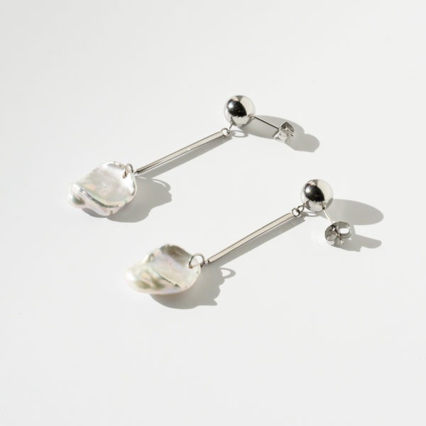 stick pearl pierce / earring