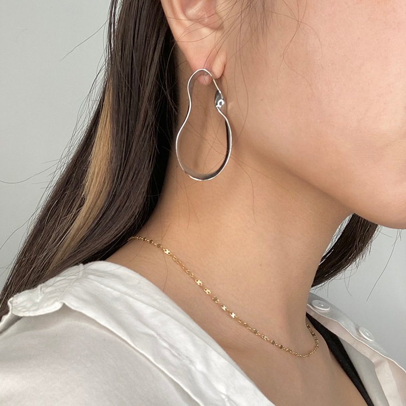 Flower chain necklace