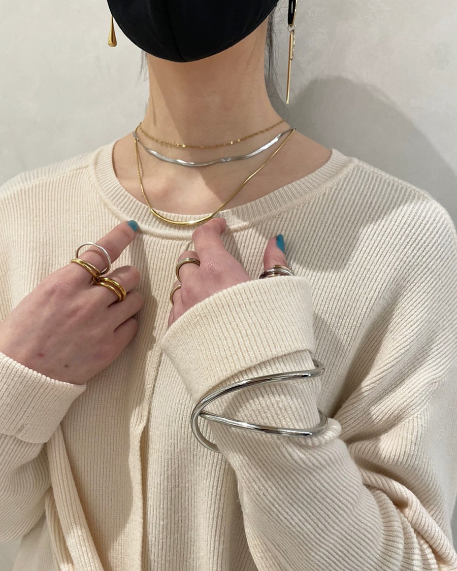 Flower chain necklace