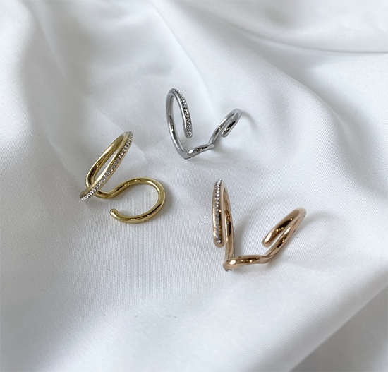 sw beak earcuff