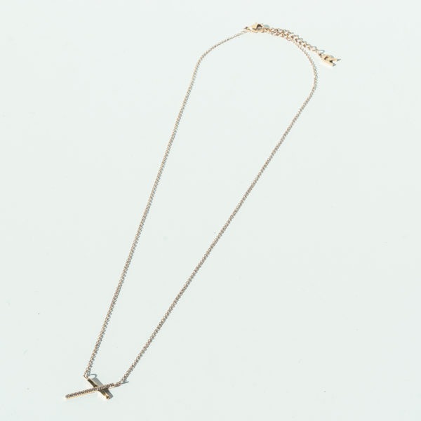 sw closs motif necklace