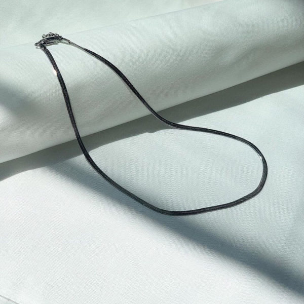 Snake chain necklace