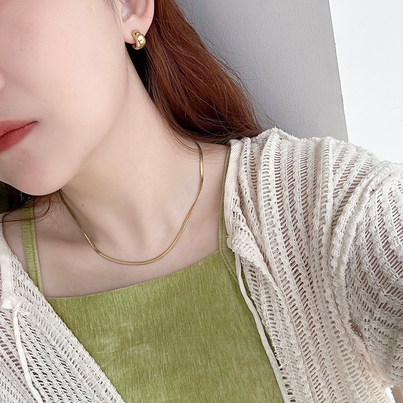 Snake chain necklace